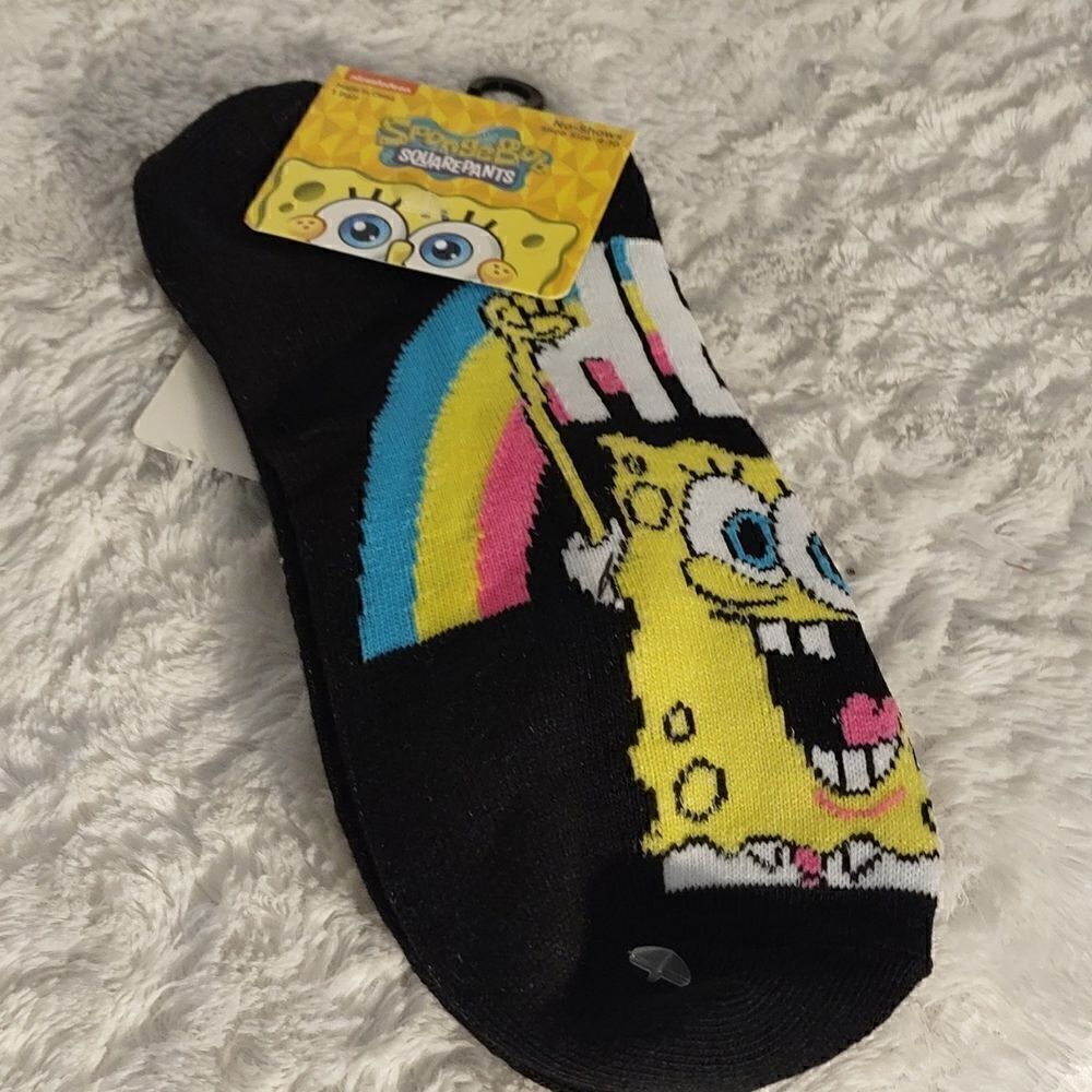 Nickelodeon Sponge Bob "Hey" No Shows Socks